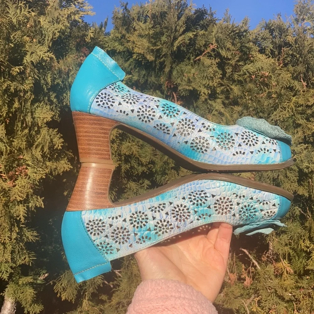 L’Artiste by Spring Step Carmelita Blue Leather Floral Pump Heel Women’s Size 41 - Picture 8 of 11